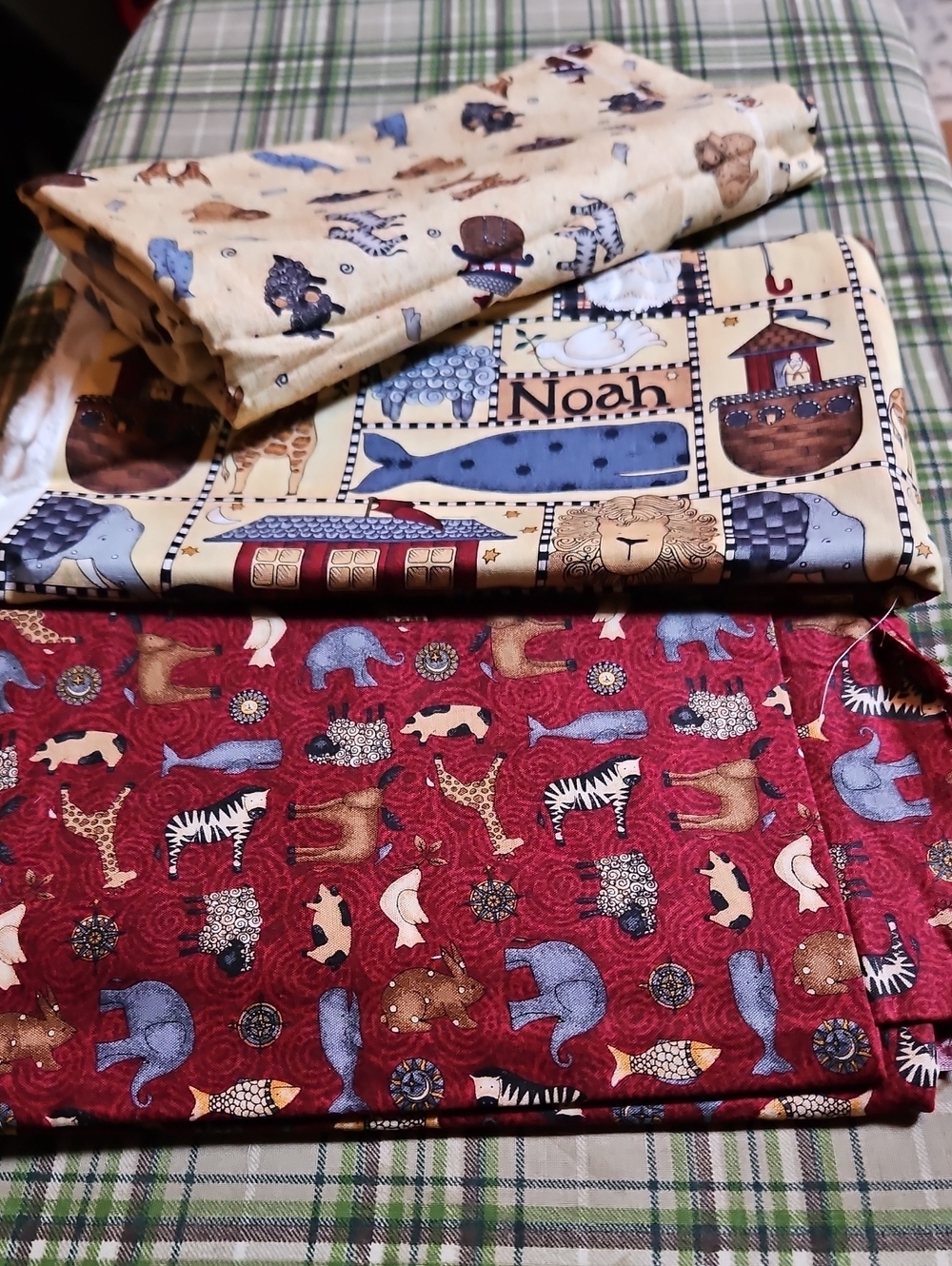 Vintage Debbie Mumm Niahs Ark Fabric Bundle With A Coordinating Quilt Top